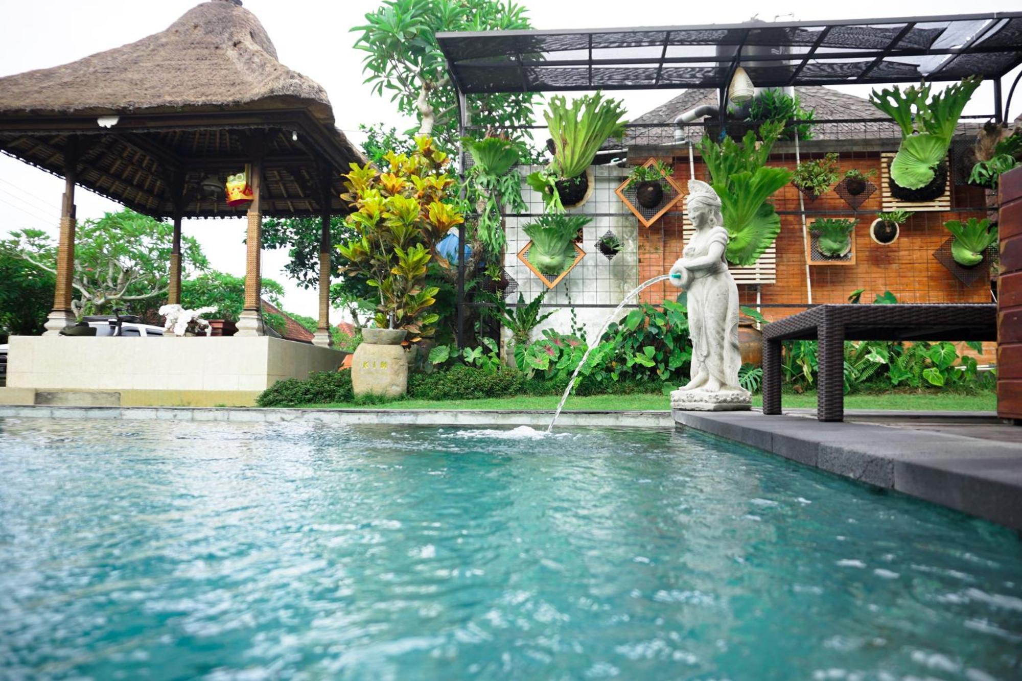Kim Homestay Ubud Esterno foto